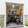 大型バイクガレージ　キュラーズ江東北砂店　プライベートロッカー
